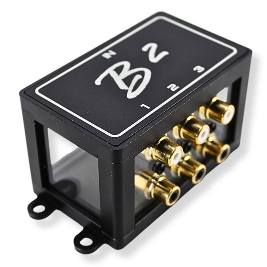 B2 Audio 1-to-3 Pair Cockbox RCA Splitter Distribution Block